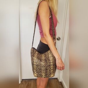 Donald J Pliner Purse